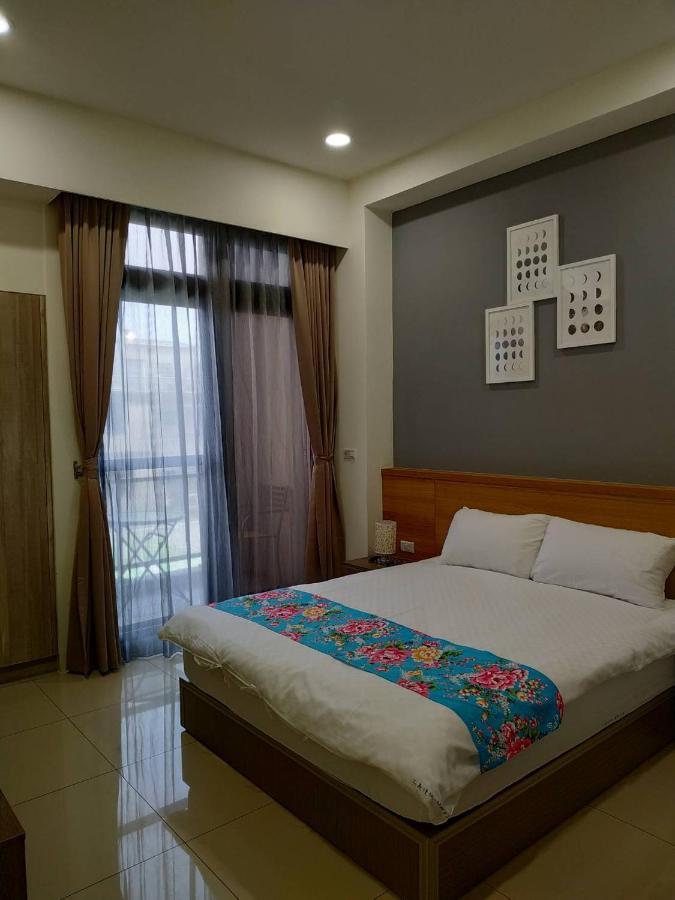 Tung Shiang Homestay Sanyi Extérieur photo